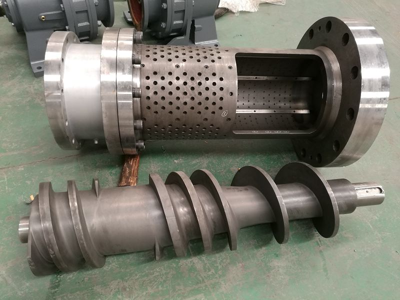 Film Squeezing Compactor Machine
