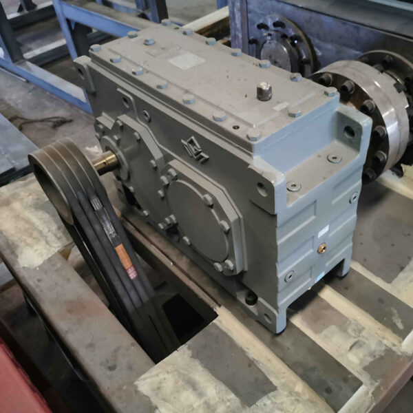 Double Shaft Shredder/Tyre Shredder/Tire Shredder - Image 3